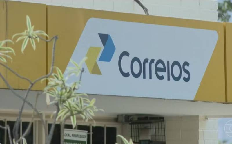 Trabalhadores dos Correios entram em greve em todo o país a partir desta sexta