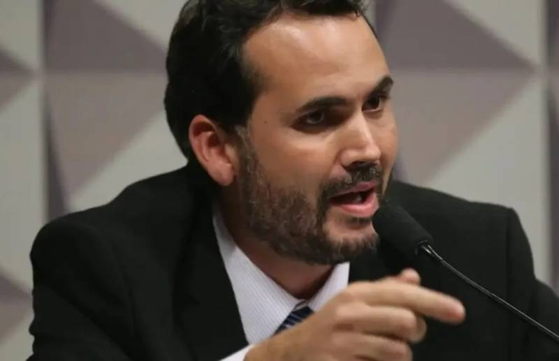 Perdão das dívidas para MEIs é automático, afirma ministro