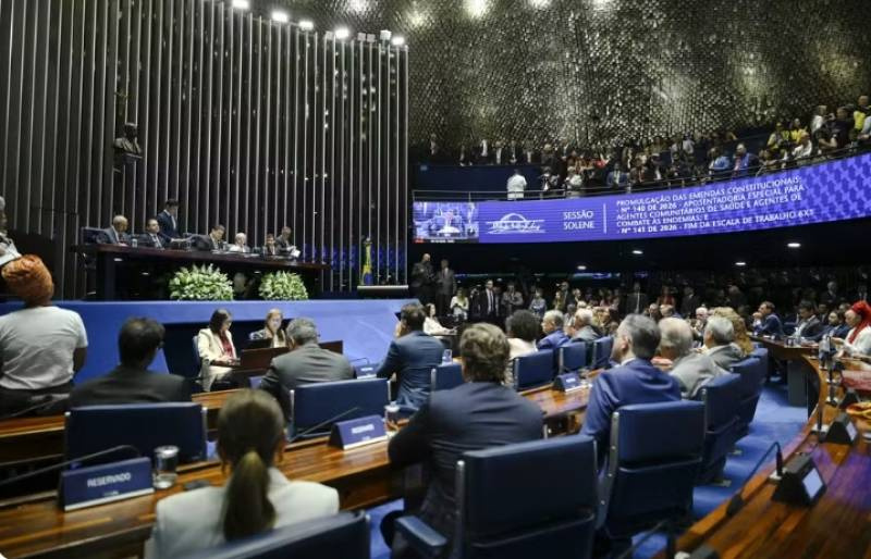 Congresso Nacional promulga o fim da escala de trabalho 6×1