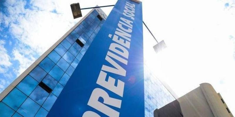 Impasse no Orçamento trava 1ª parcela do 13º a aposentados