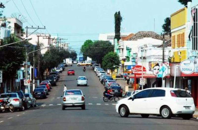 IPVA de placas com final 8 e 9 vencem nesta segunda (19) e sexta-feira (23)