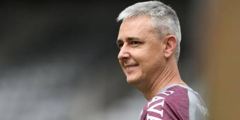 Tiago Nunes é anunciado como novo técnico do Grêmio