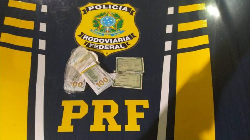 Pelo menos 20 mil dólares sem comprovação de origem são apreendidos em Santiago