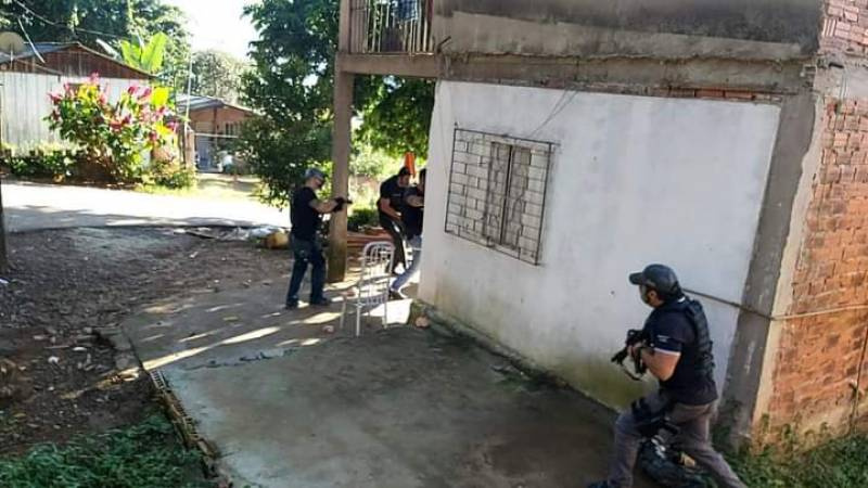 Preso acusado de abusar sexualmente de crianças de 10 e 13 anos