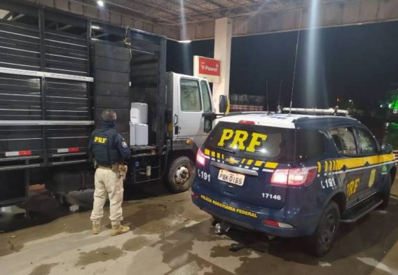 PRF prende casal por contrabando na BR 287