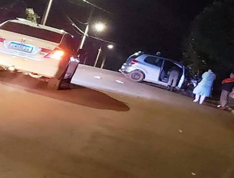 Colisão em árvore deixa feridos em Ibirubá