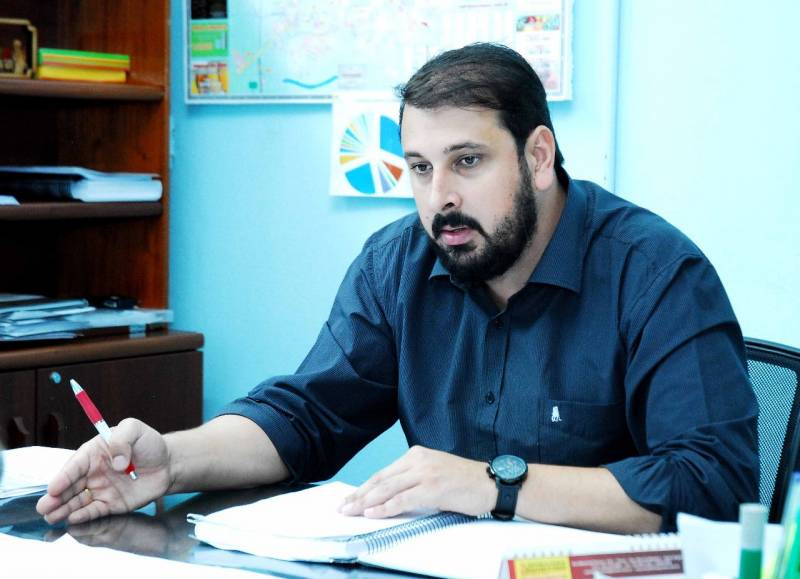 Relatório aponta indícios de quebra de decoro parlamentar