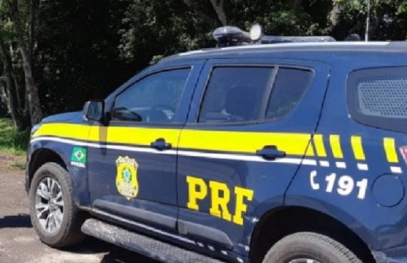 Colisão frontal com óbito e incêndio dos veículos na BR 471