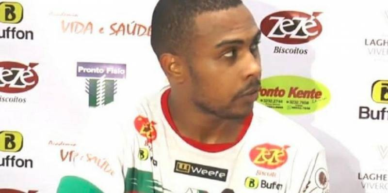 Agressor de árbitro Rodrigo Crivellaro, William Ribeiro é suspenso do futebol por dois anos