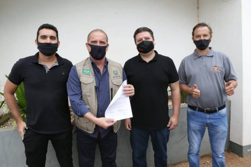 Lideranças Santo-angelenses solicitam apoio do Ministro da Cidadania Onyx Lorenzoni