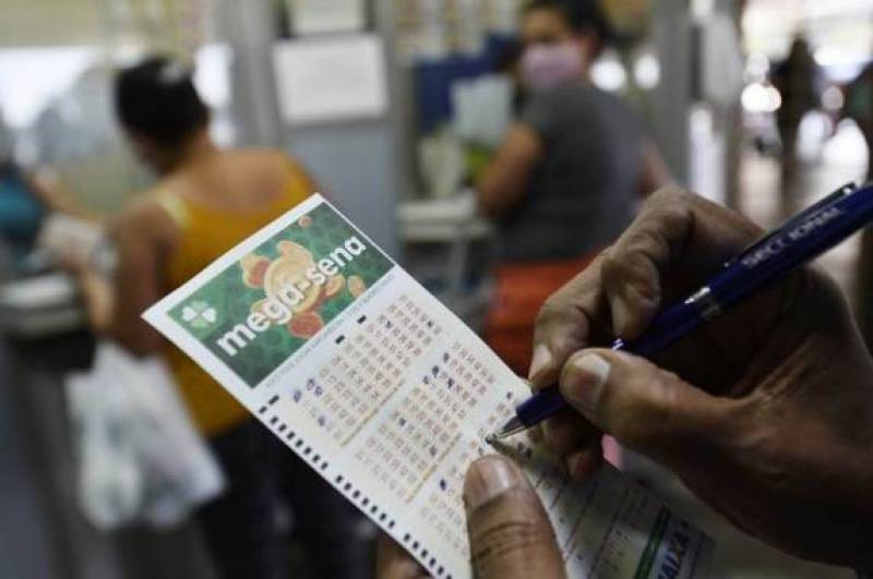 Mega Sena acumula e pode pagar R$ 65 milhões no próximo sorteio