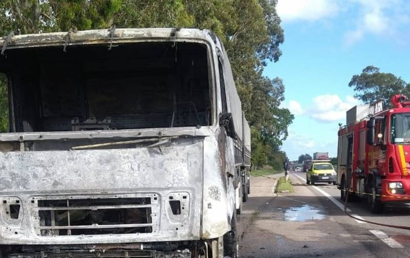 Motorista morre atingido por explosão durante conserto em caminhão, diz Corpo de Bombe