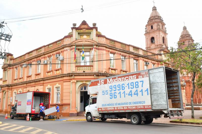 Prefeitura de Santo Ângelo está mudando temporariamente de endereço