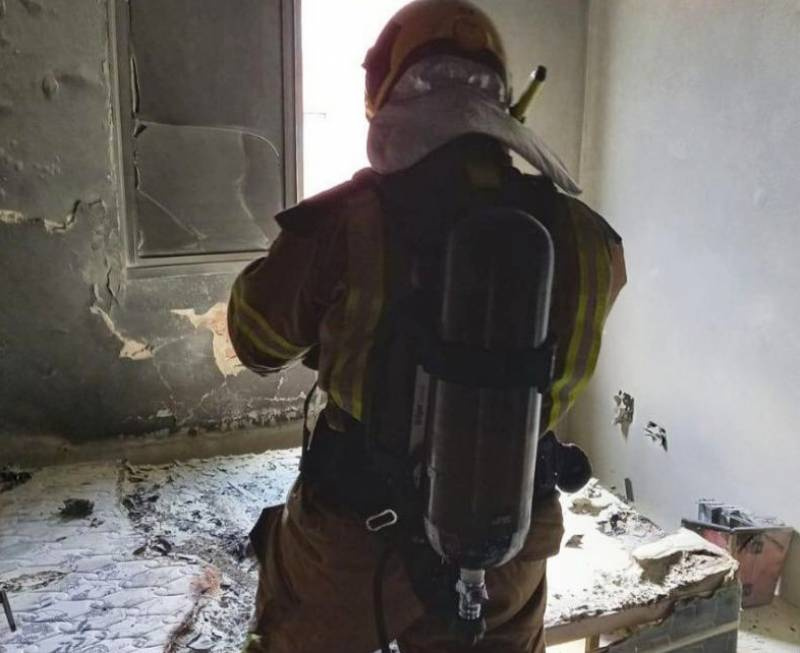 Celular na tomada provoca incêndio em apartamento em cidade do RS