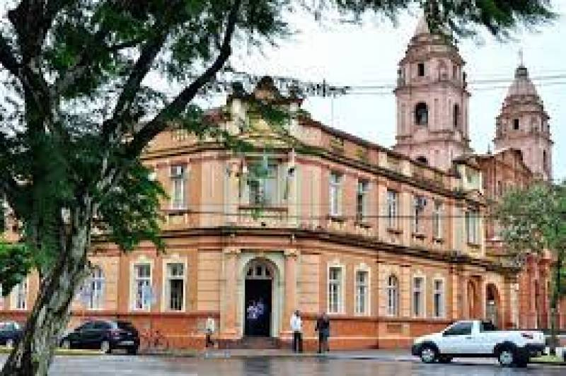 Em Santo Ângelo: Decreto estende proibição de bailes e pistas de dança até o dia 2 de 
