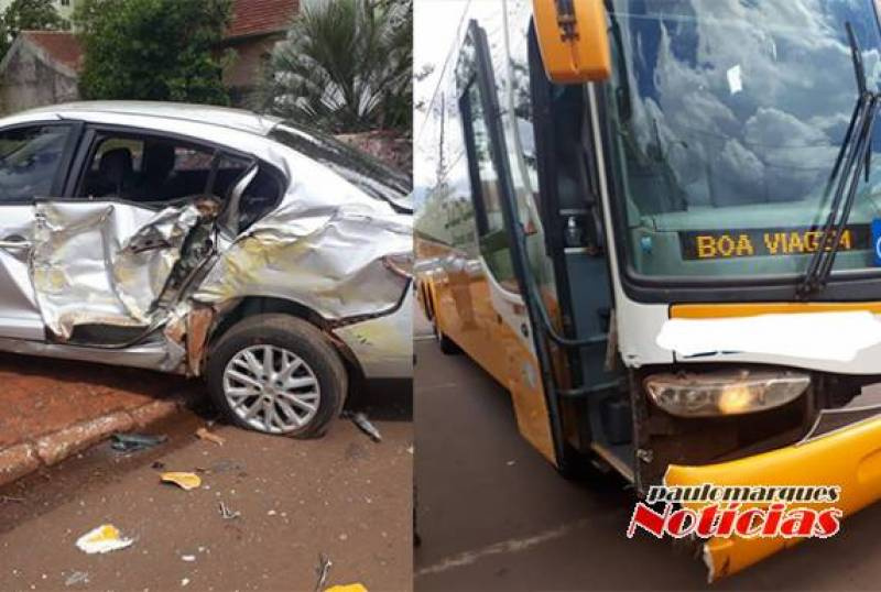 Ônibus bate em veículo estacionado na Rua Horizontina em Três de Maio