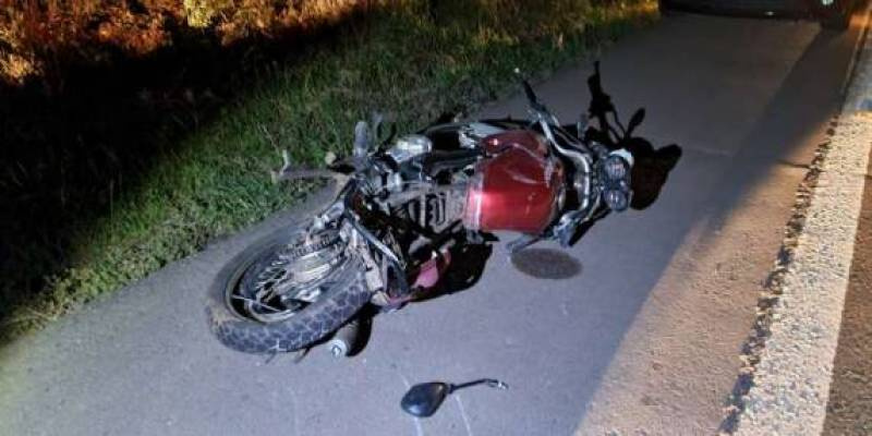 Motociclista fica ferido em acidente que envolveu três veículos na ERS 332