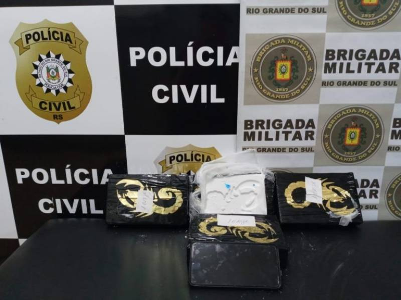 Mulher é presa em flagrante com grande quantidade de cocaína em Santa Rosa